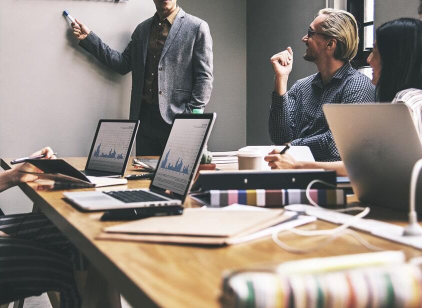 group-diverse-people-having-business-meeting
