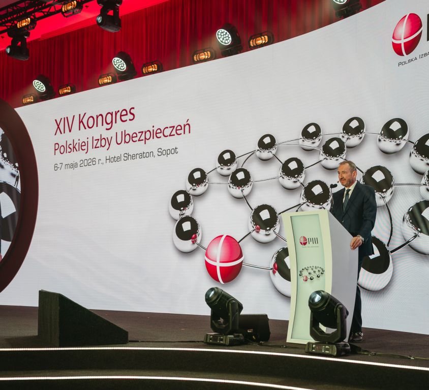 AA908230